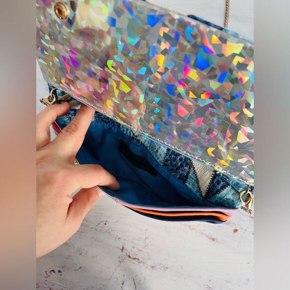 Anthropologie Blue and Cream Geometric Clutch - Picture 10 of 15